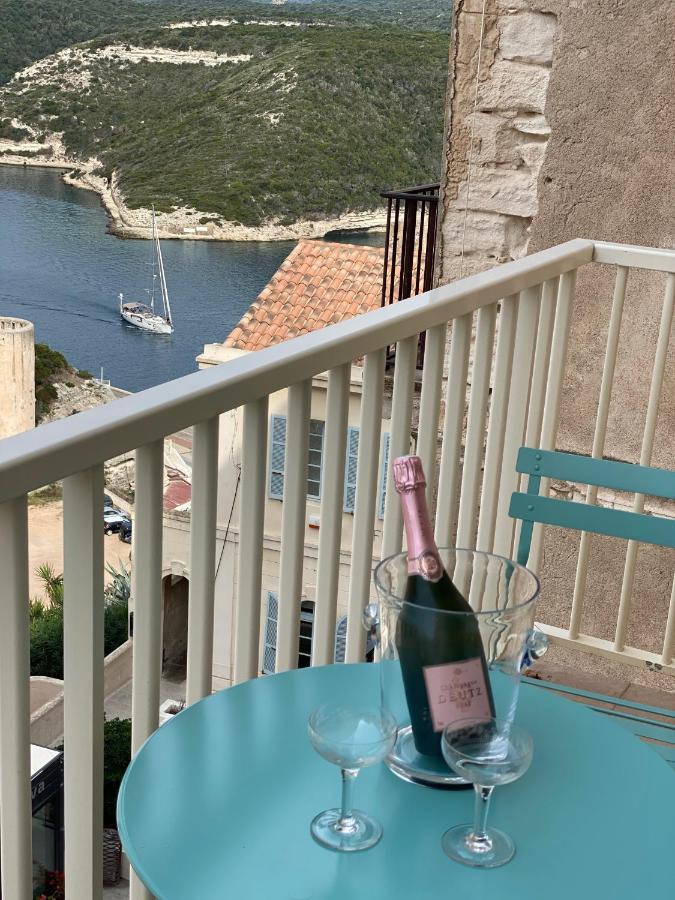 Appartement Au Centre De Bonifacio Бонифачо Екстериор снимка